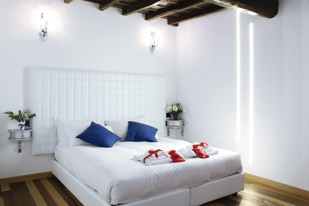 Hub Navona Bed and Breakfast Ρώμη Δωμάτιο φωτογραφία